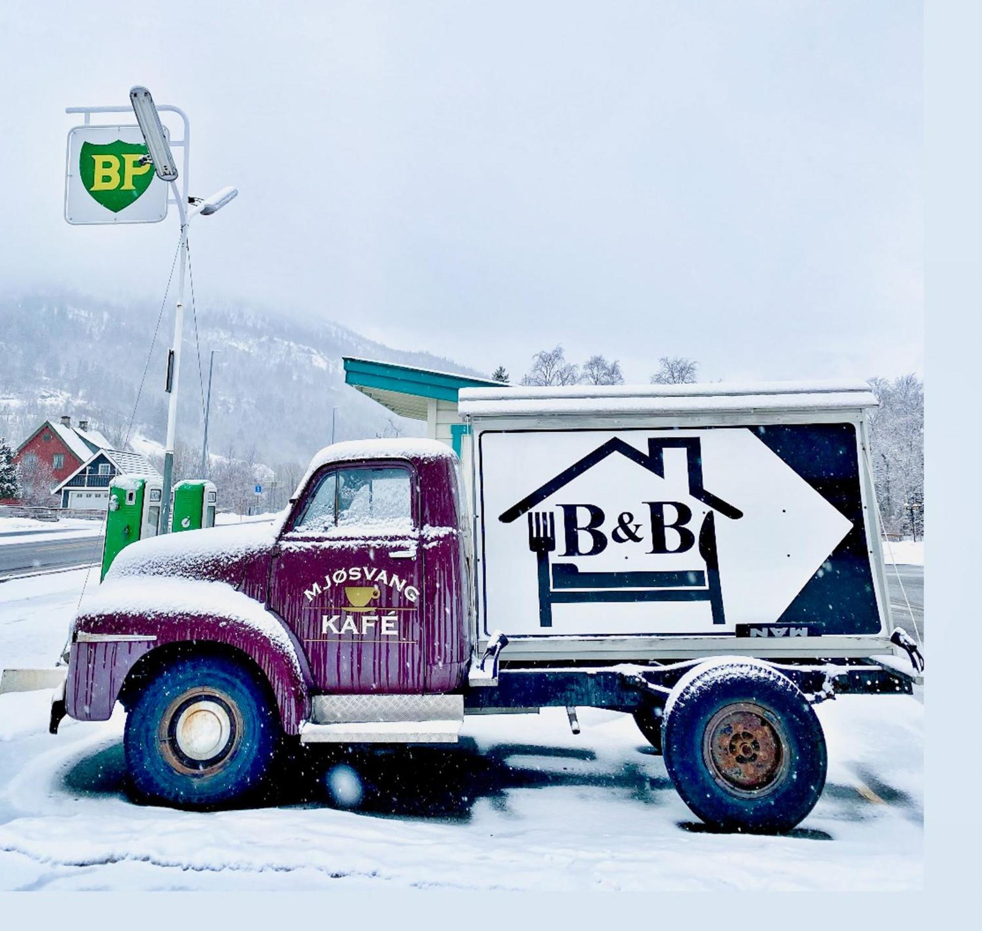 Mjosvang Kafe Vang I Valdres Экстерьер фото