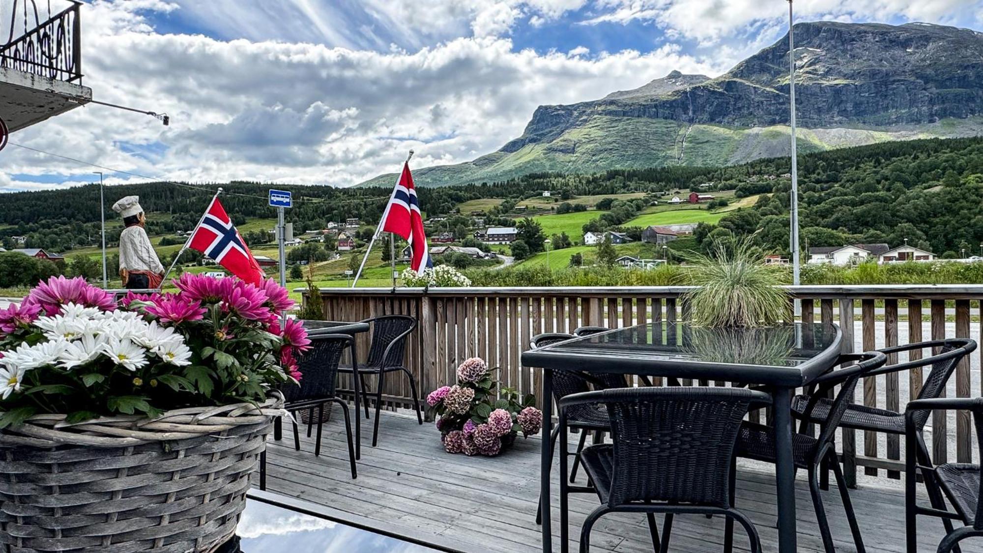 Mjosvang Kafe Vang I Valdres Экстерьер фото