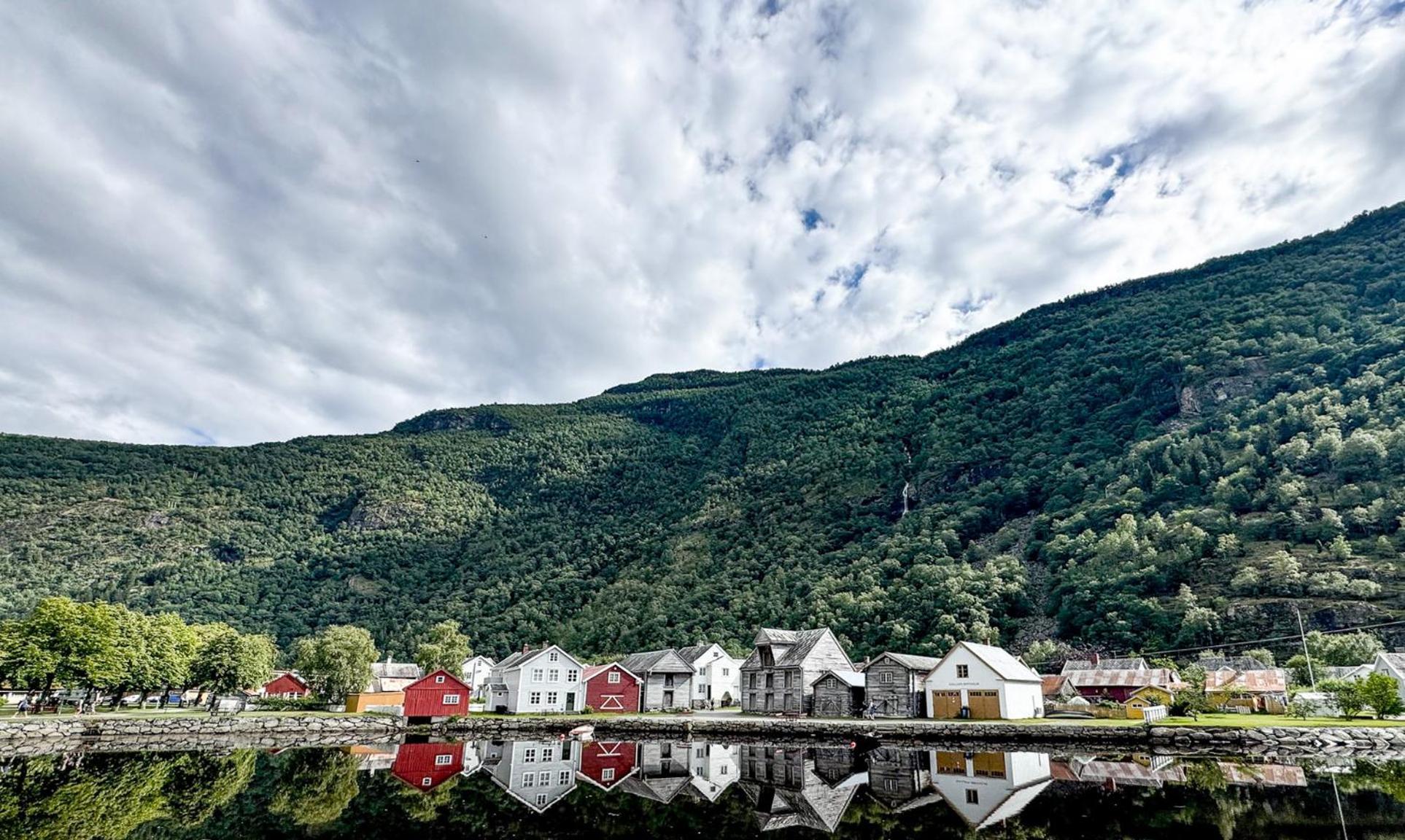 Mjosvang Kafe Vang I Valdres Экстерьер фото